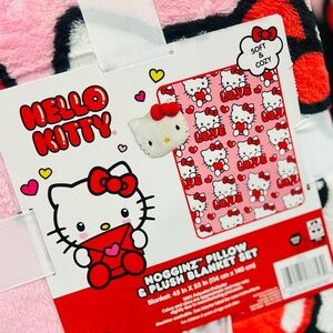NEW HELLO KITTY NOGGINZ PILLOW & PLUSH BLANKET SET